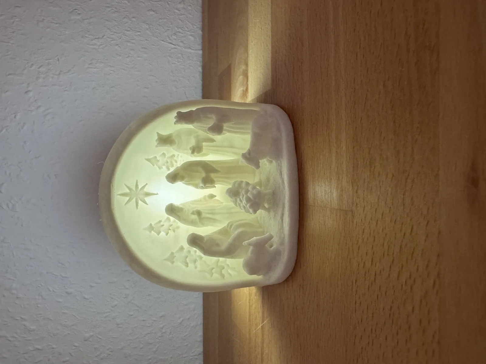 Pesebre luminoso de ventana impreso en 3D, foto 3