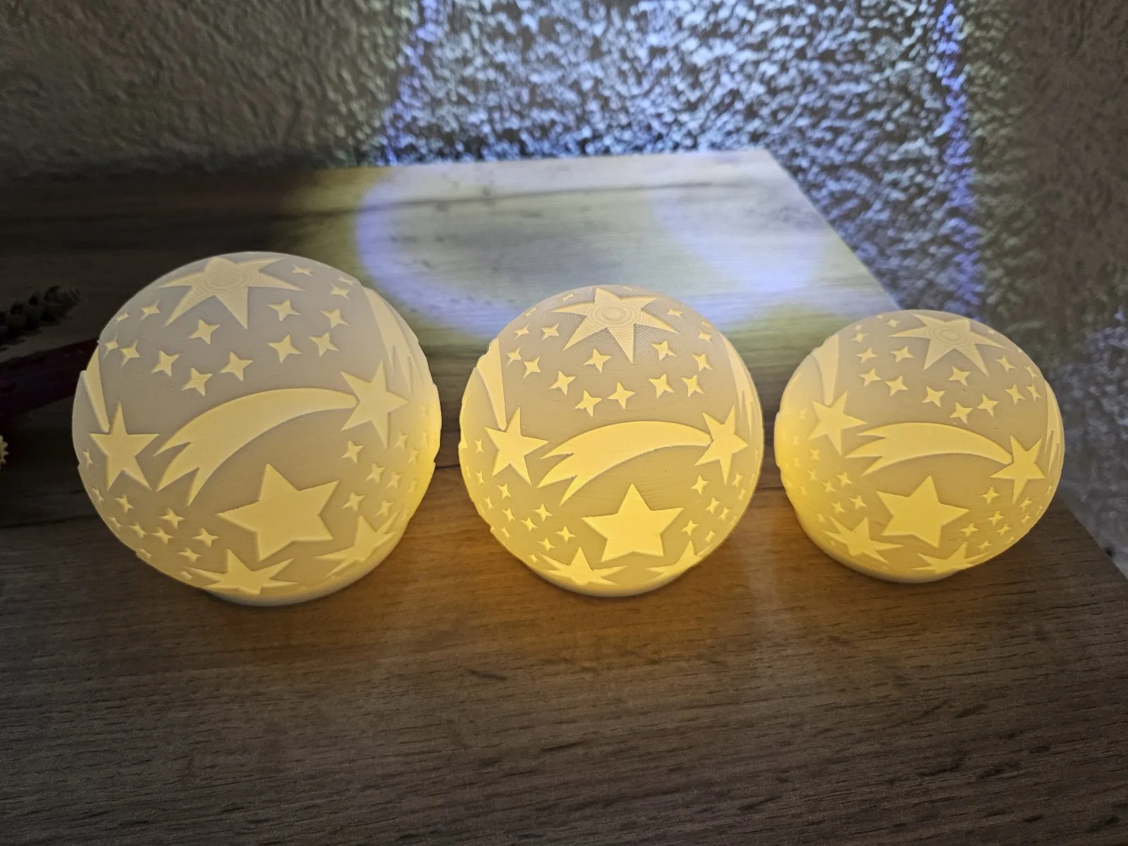 Esfera portavela con estrellas impreso en 3D, foto 3