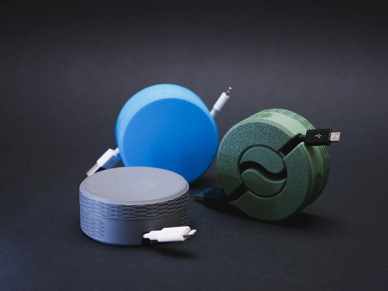 Enrollador de cables ergonómico