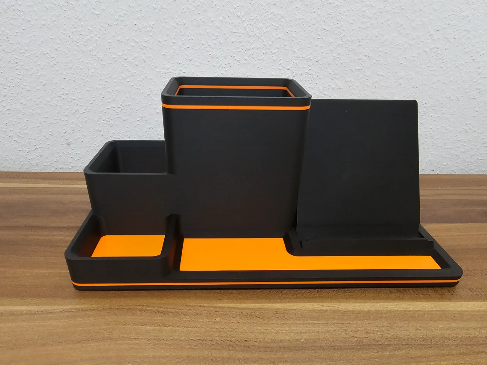 Organizador de escritorio con porta celular