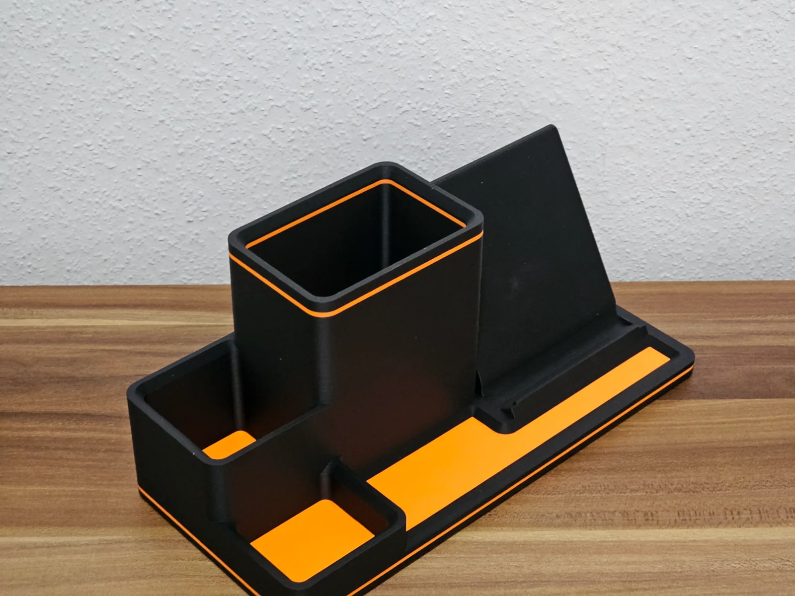 Organizador de escritorio con porta celular impreso en 3D, foto 3