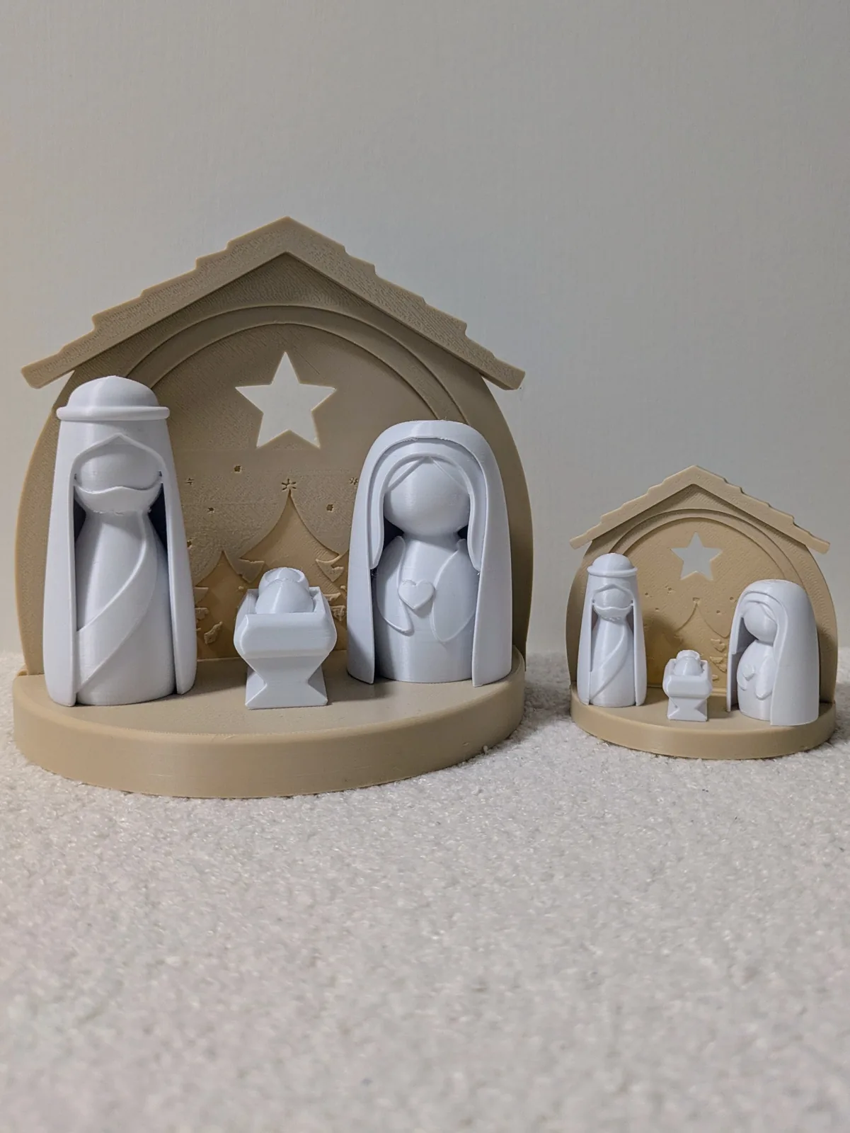 Pesebre luminoso con bosque oculto (grande)