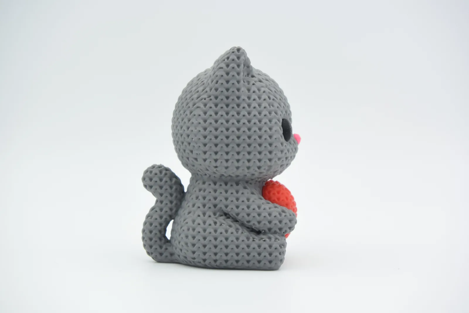 3D printed Knit-Look Kitty with Heart, photo 3