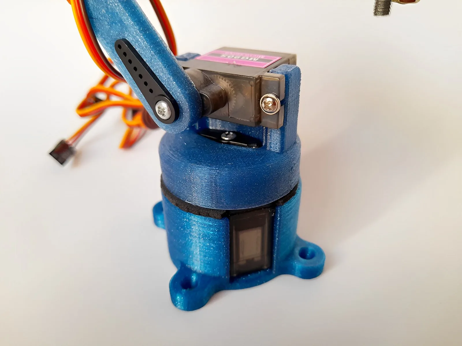 Brazo robótico de 4 ejes con pinza (Arduino) impreso en 3D, foto 3
