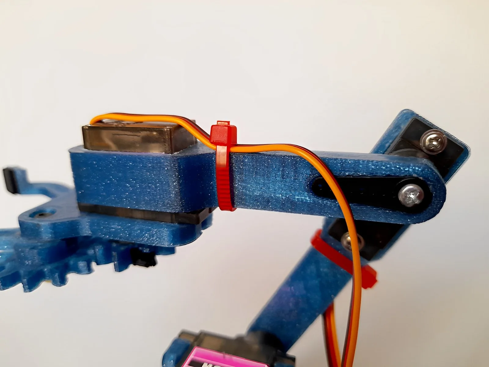 Brazo robótico de 4 ejes con pinza (Arduino) impreso en 3D, foto 5