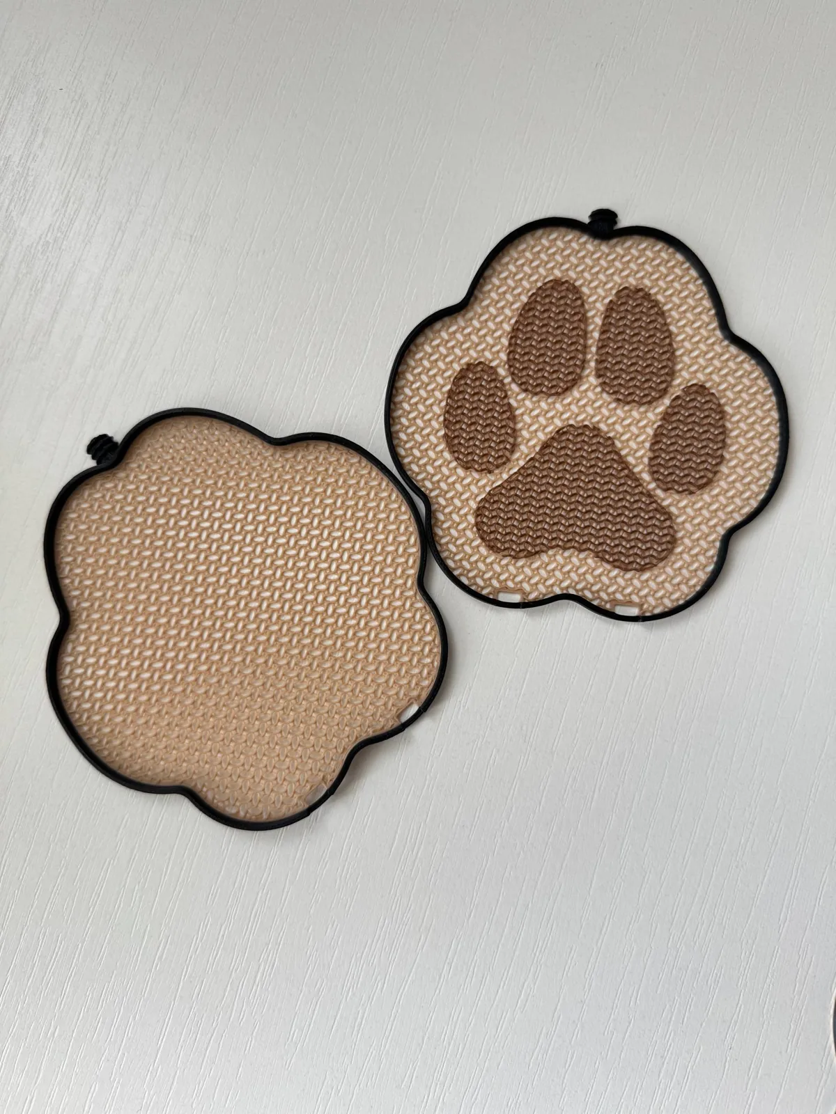 3D printed Dog Paw Candy Holder, photo 3