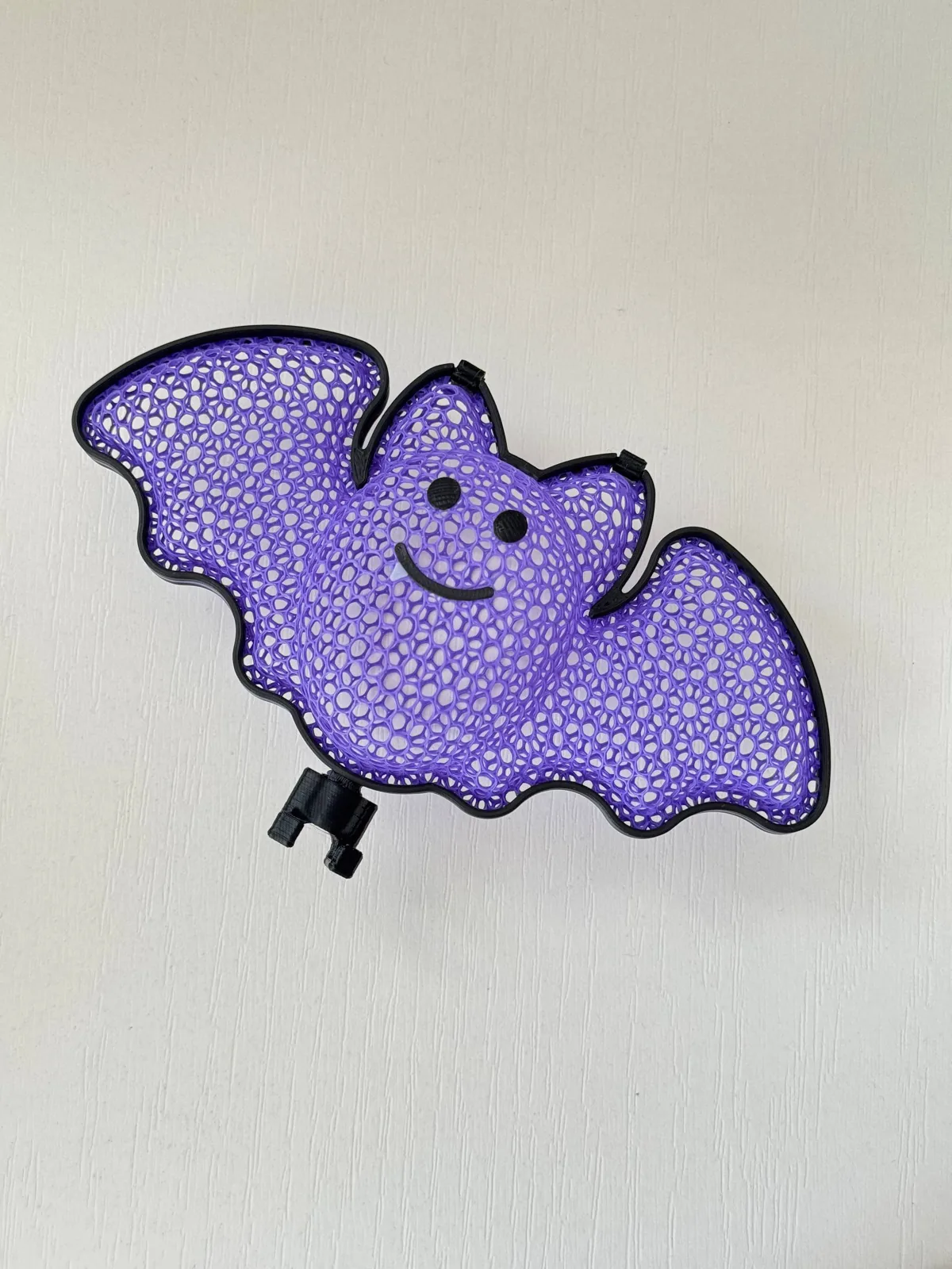 3D printed Hanging Bat Candy Holder, photo 3