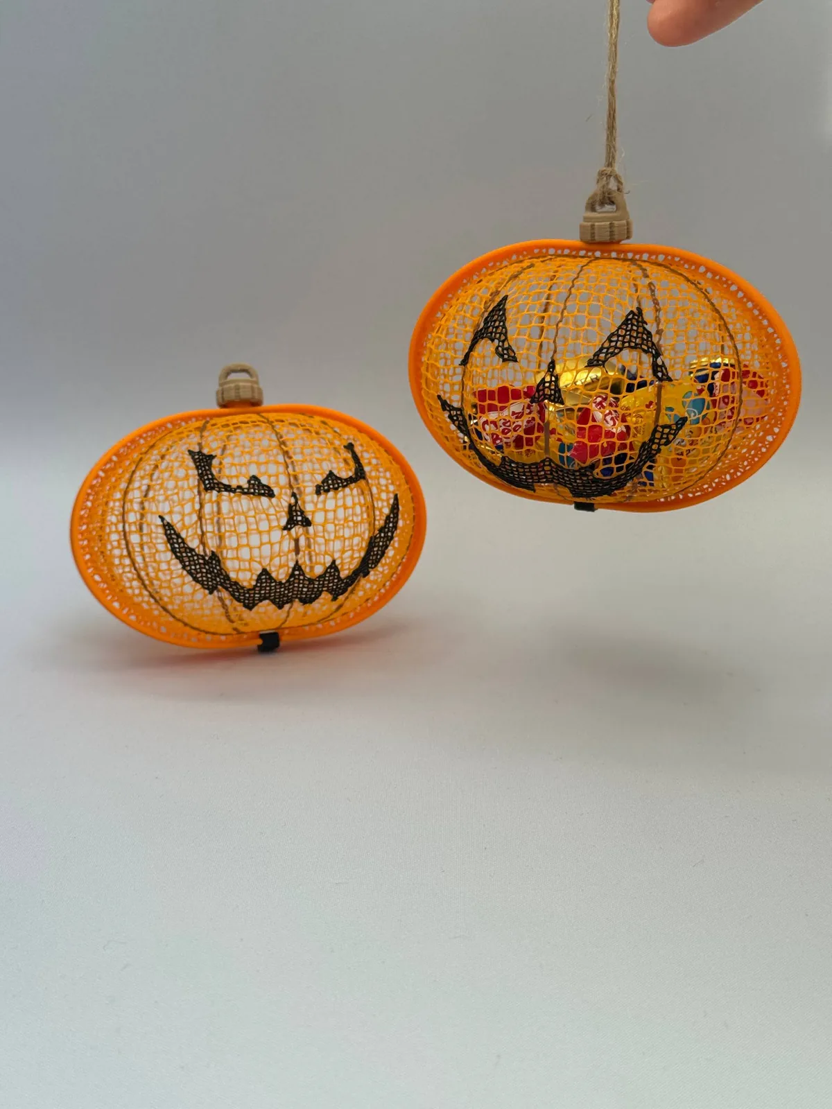 3D printed Halloween Pumpkin Candy Holder, photo 3